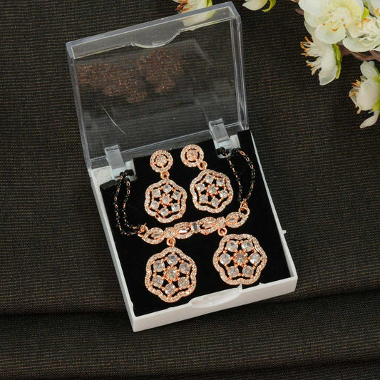 Mishka Radiance AD Mangalsutra Set
