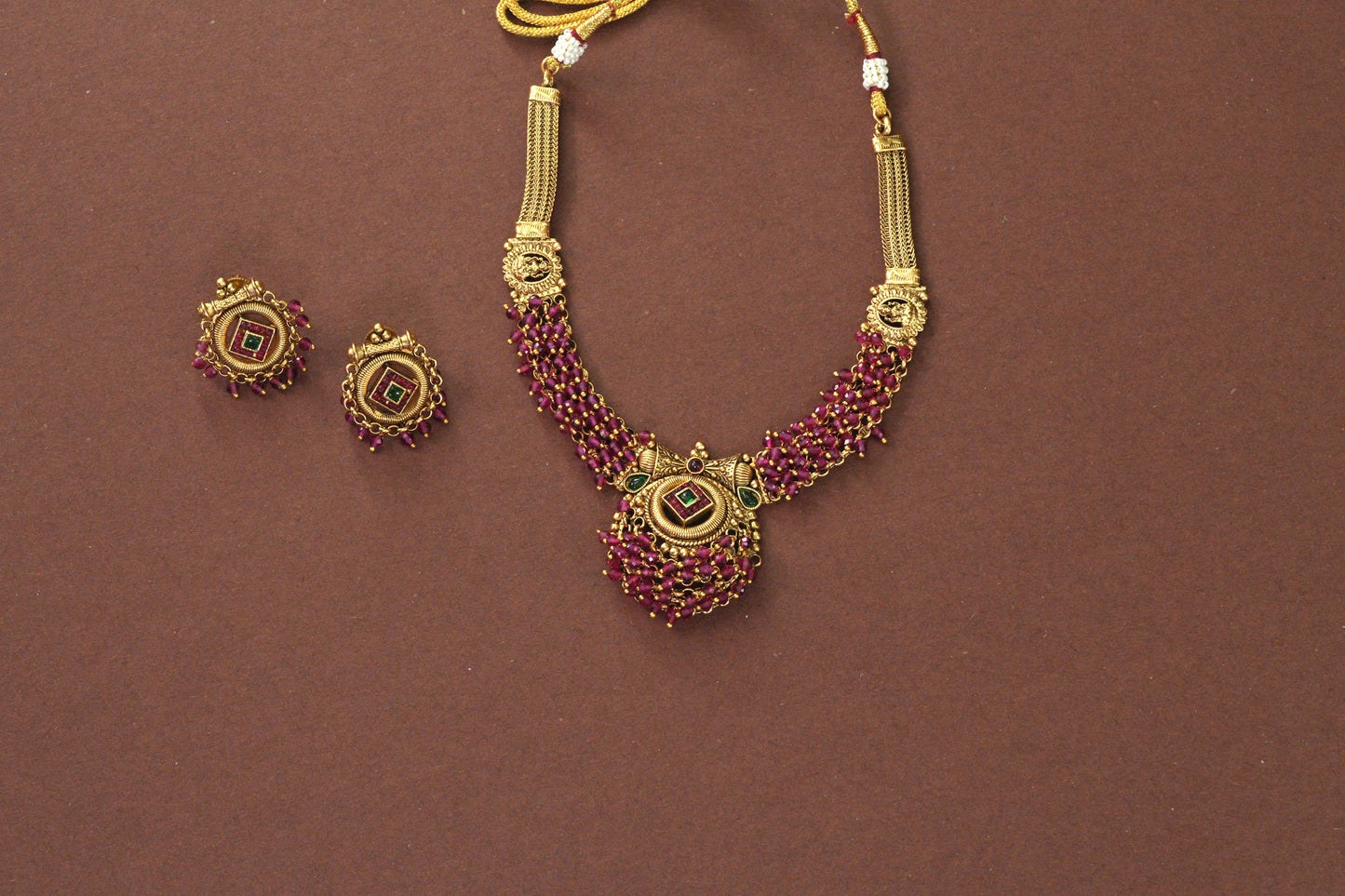 Ruby Weave Antique Necklace Set