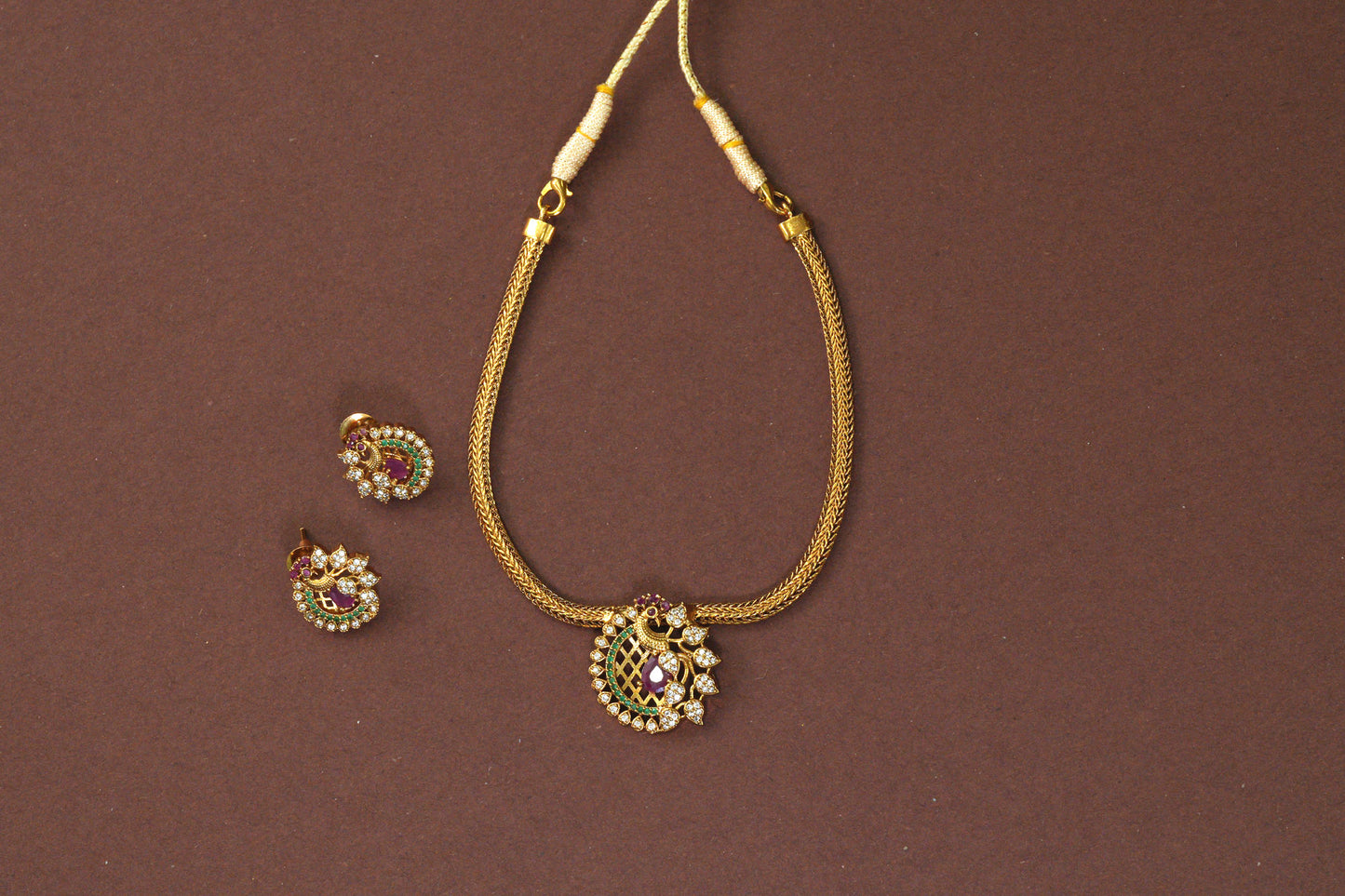 Peacock Glow AD Necklace Set