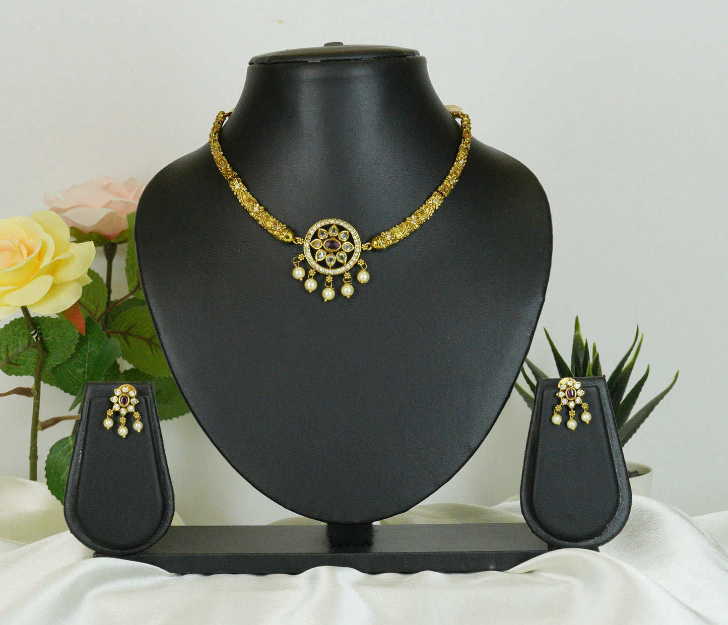 Pearl Bloom Hasli Set