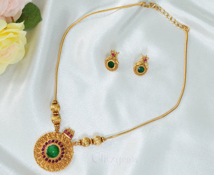 Divya Chakra Antique Necklace Set