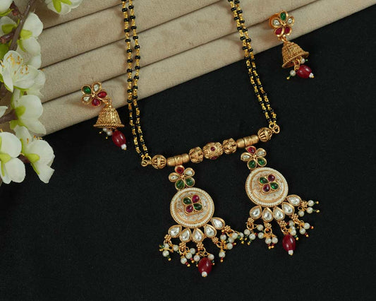 Rajwadi Kundan & Beaded Mangalsutra Set
